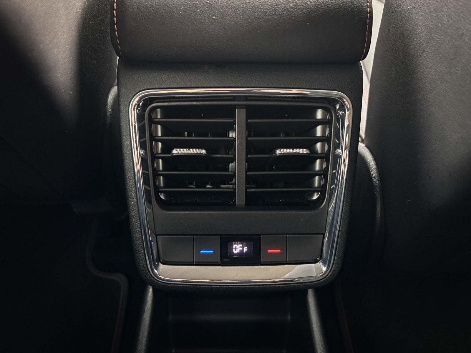 Sort Skoda Enyaq fra 2023