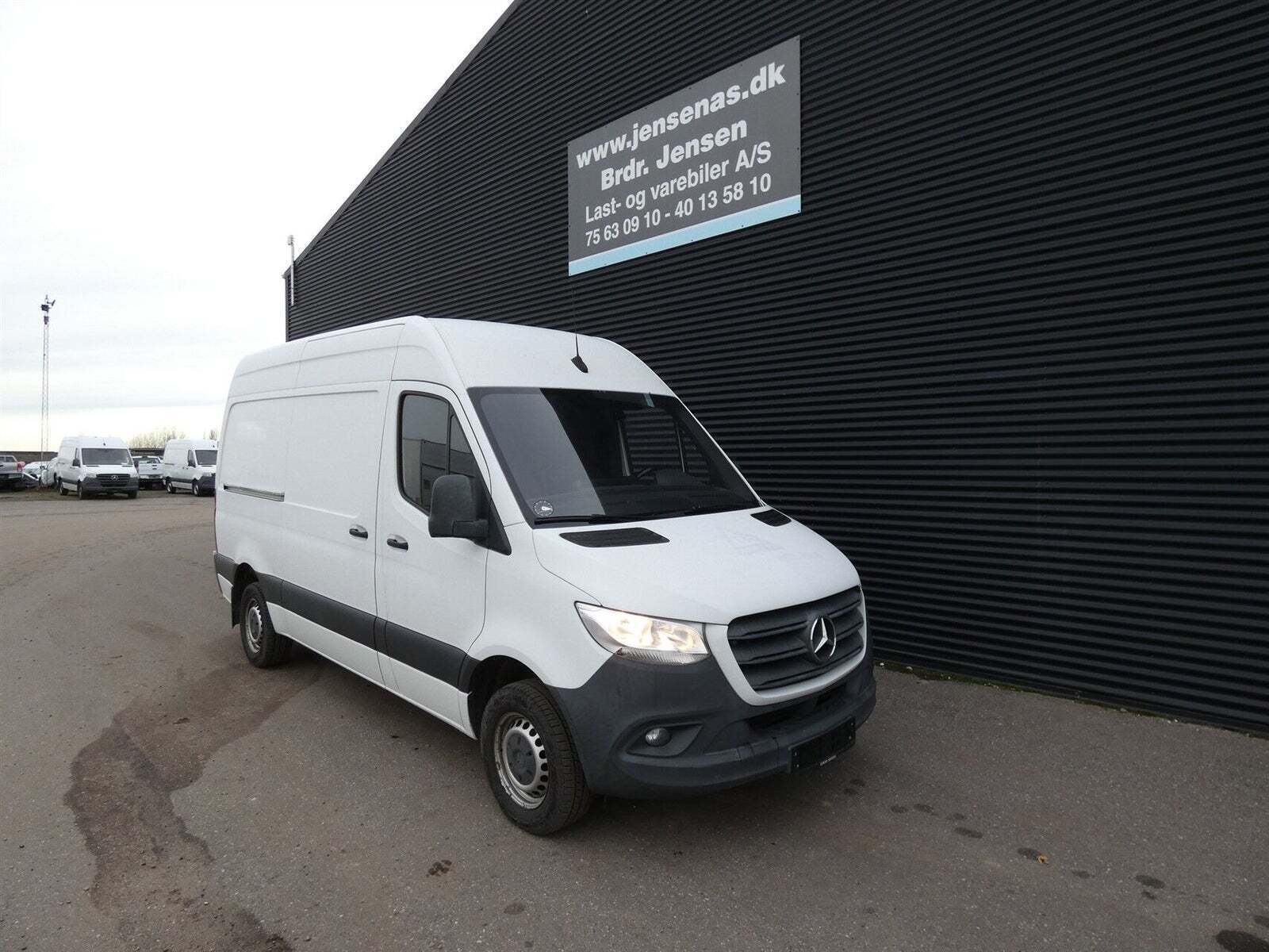 Mercedes Sprinter 319 3,0 CDi A2 Kassevogn aut. RWD