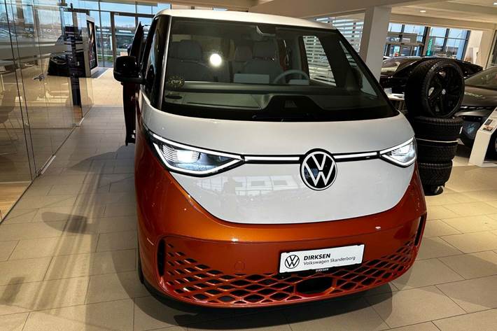 Orange VW ID.Buzz fra 2023