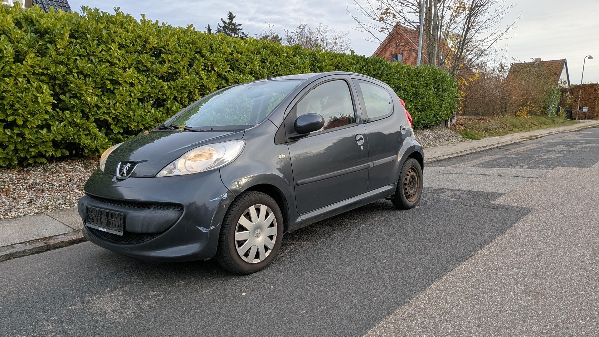 Peugeot 107 1,0 I 5D MAN.