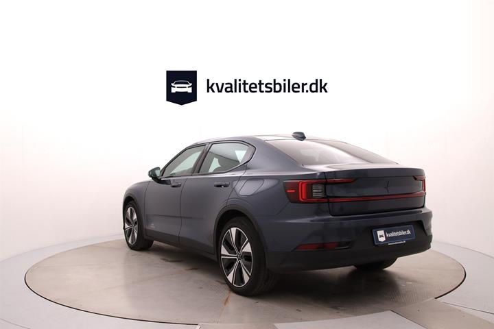 Blå Polestar 2 fra 2024