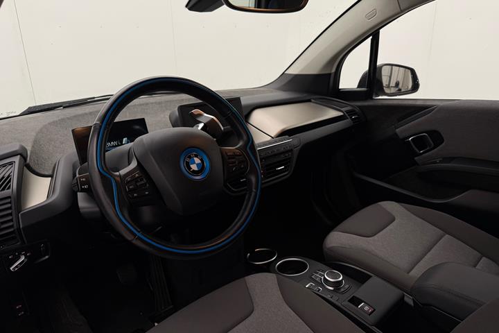 Hvid BMW i3 fra 2019