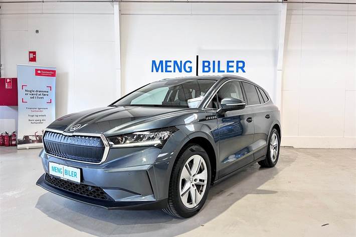 Grå Skoda Enyaq fra 2021 set udefra