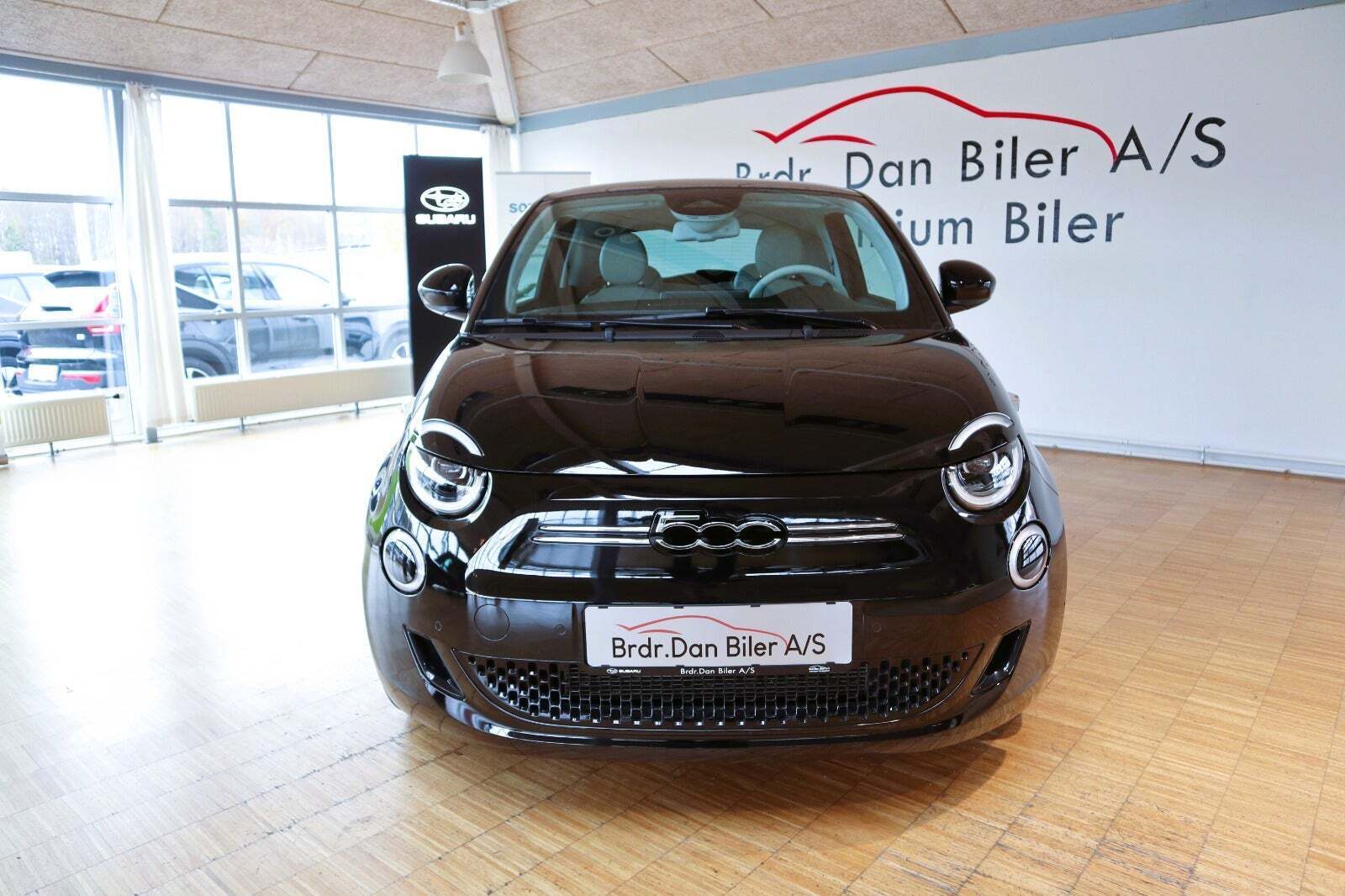 Fiat 500e 42 la Prima by Bocelli