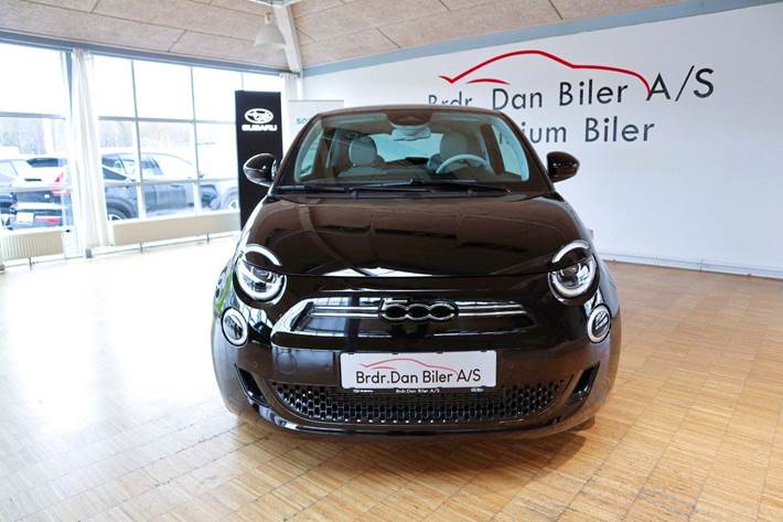 Sort Fiat 500e fra 2023
