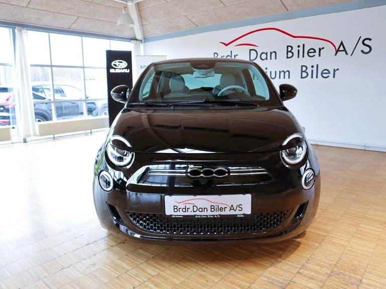 Fiat 500e 42 la Prima by Bocelli