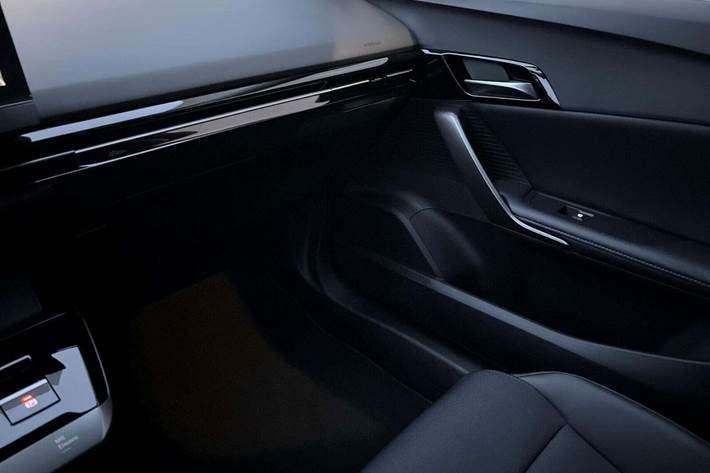 Orange MG 4 fra 2025