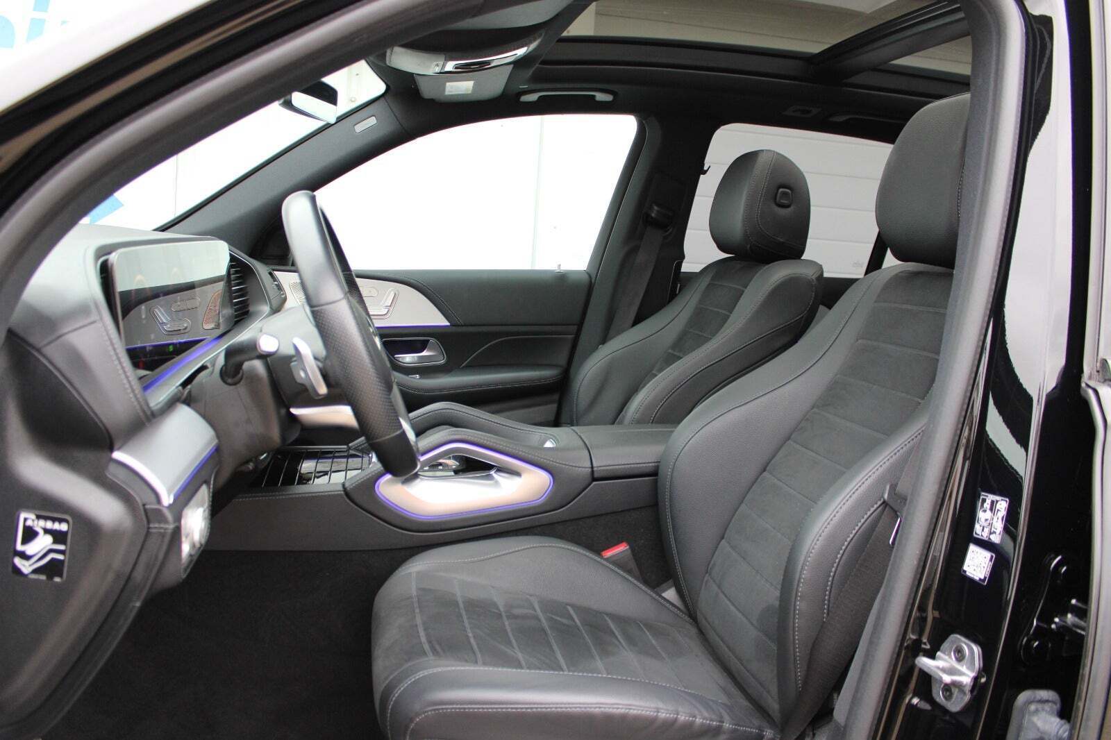 Sort Mercedes GLE350 de fra 2021