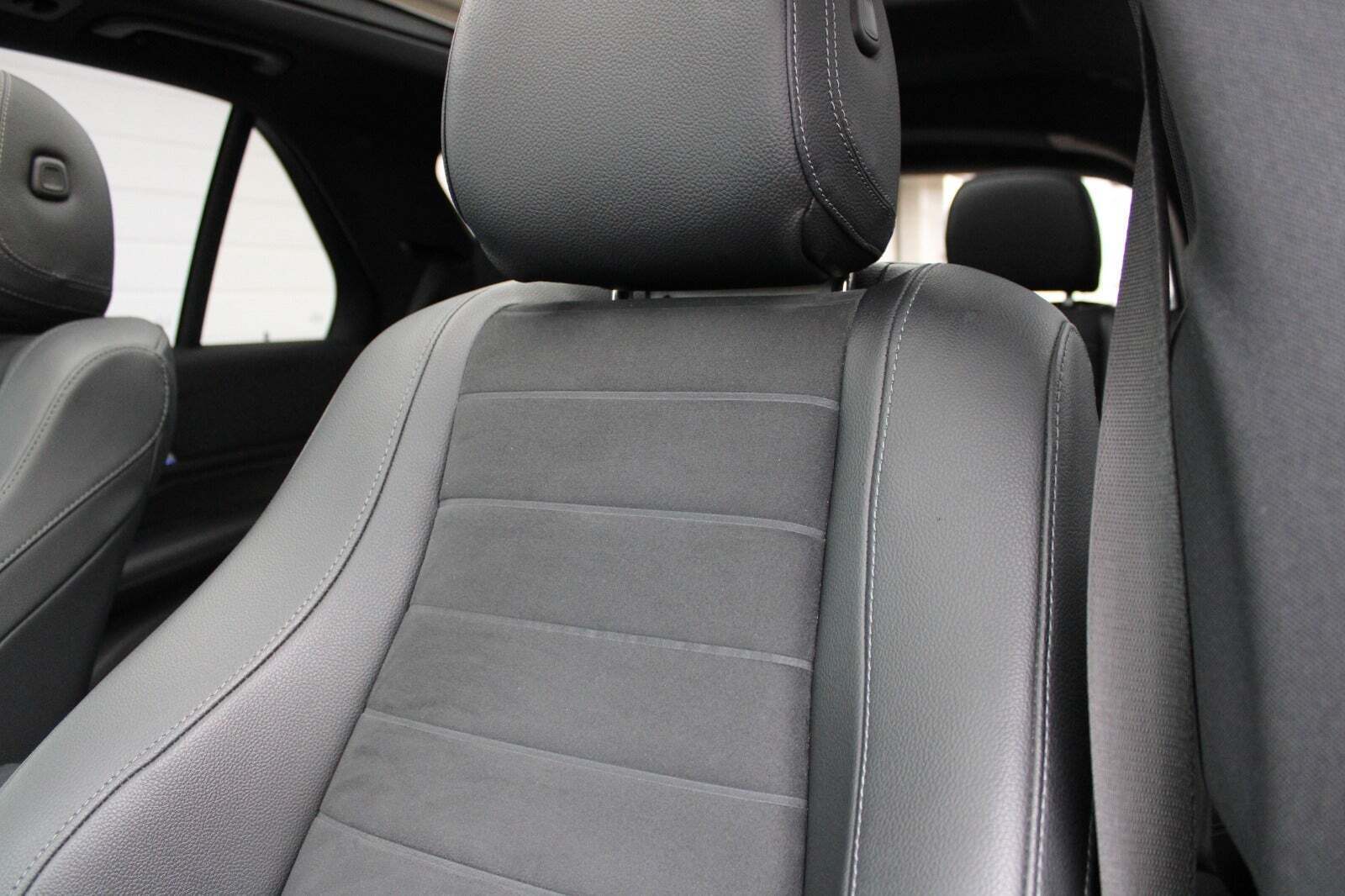 Sort Mercedes GLE350 de fra 2021