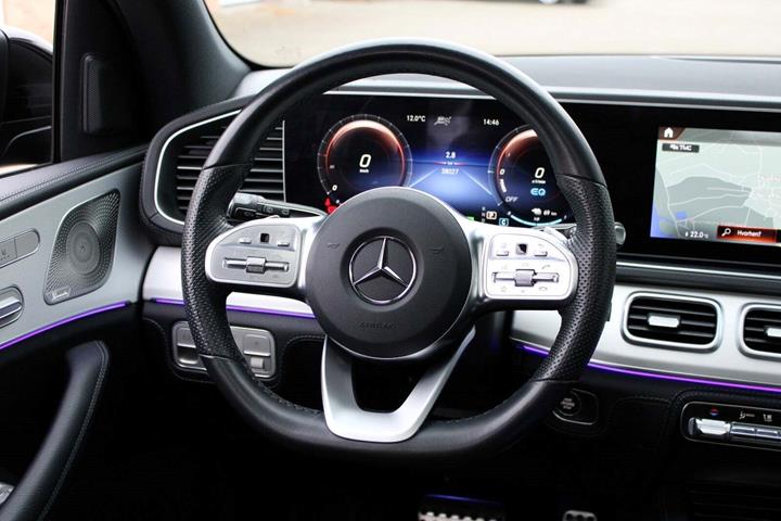 Sort Mercedes GLE350 de fra 2021