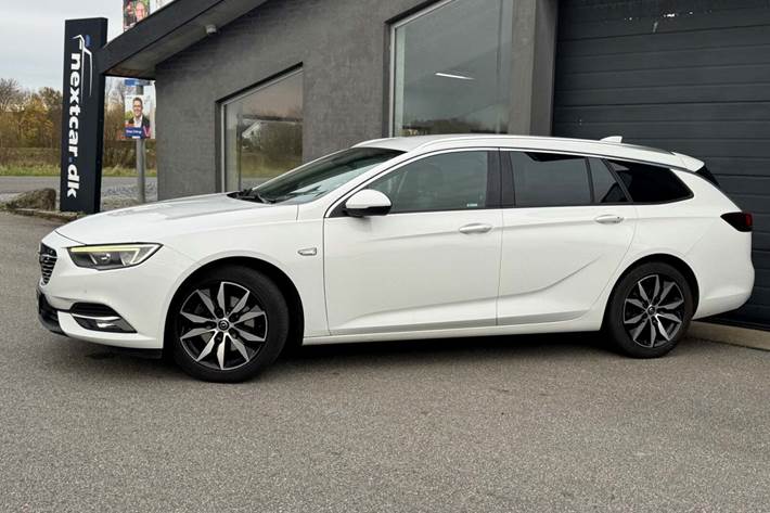 undefined Opel Insignia fra 2018
