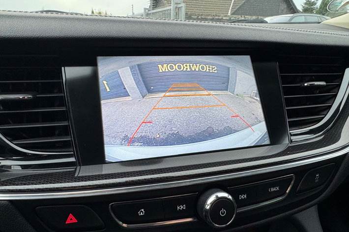 undefined Opel Insignia fra 2018