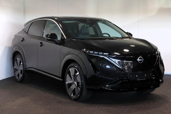 Sort Nissan Ariya fra 2025