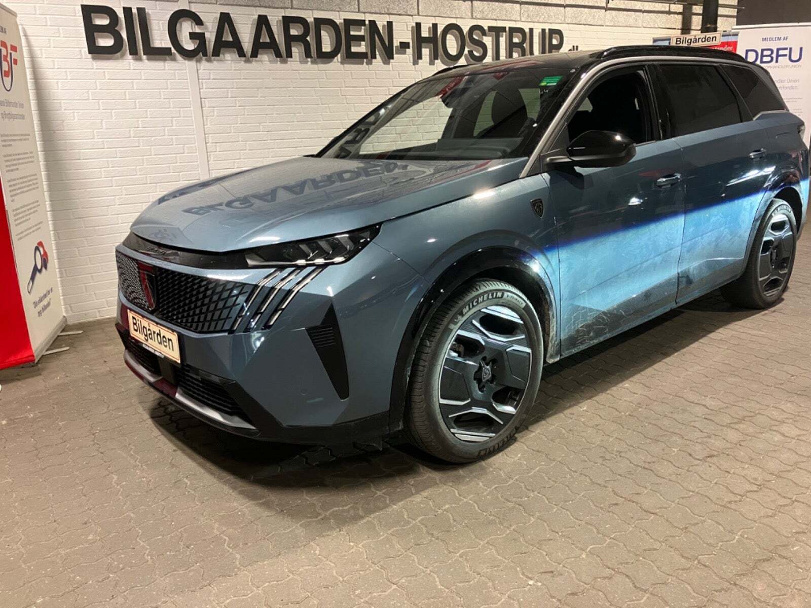 Peugeot e-5008 77 GT 7prs