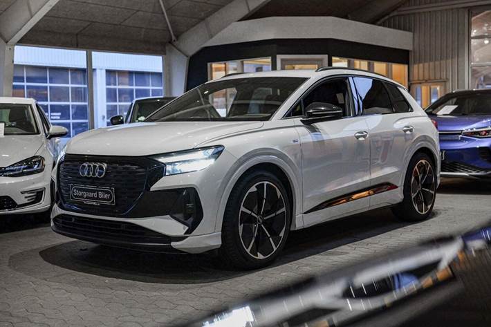 Hvid Audi Q4 e-tron fra 2022