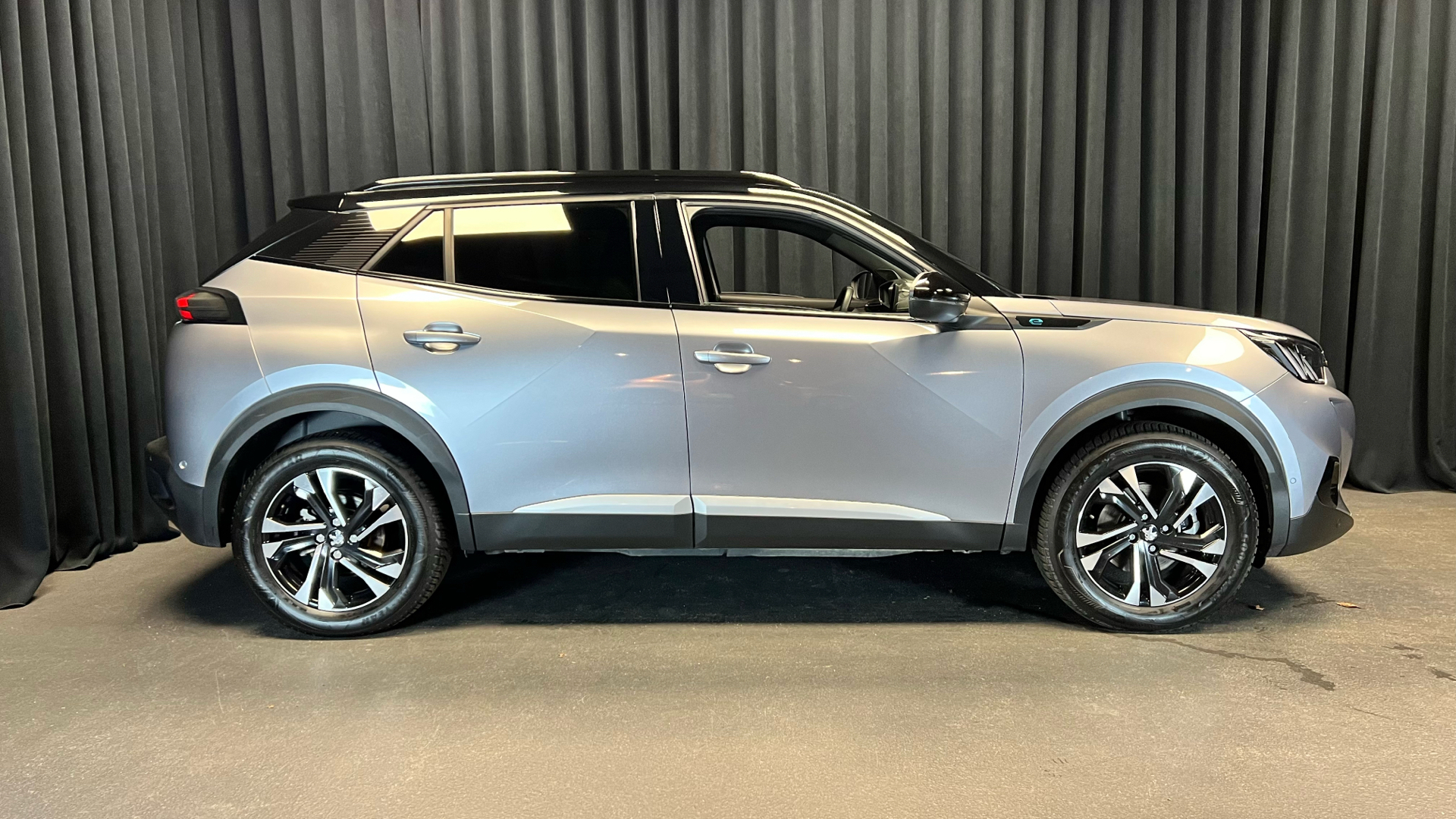 Peugeot e-2008 EL GT 136HK 5d Aut.