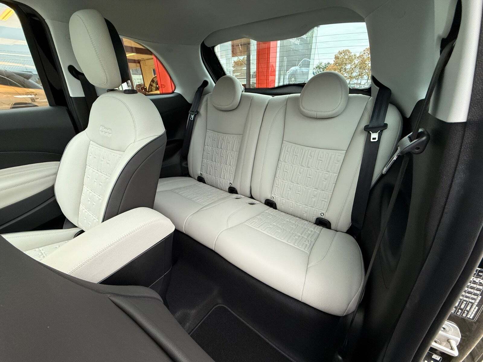 Fiat 500e 42 kWh, 118hp, 2023