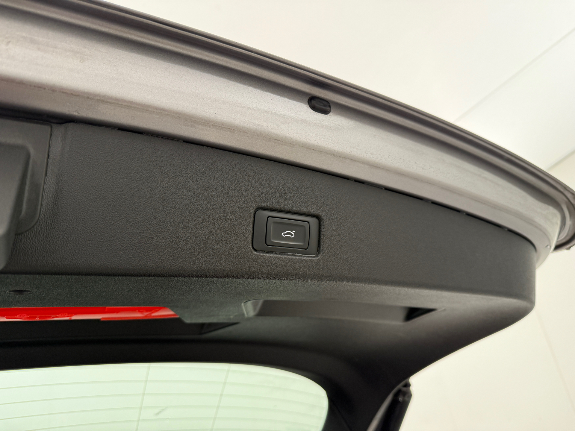 Grå Audi Q4 fra 2022