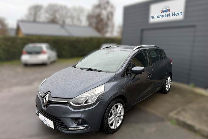 Grå Renault Clio IV fra 2017