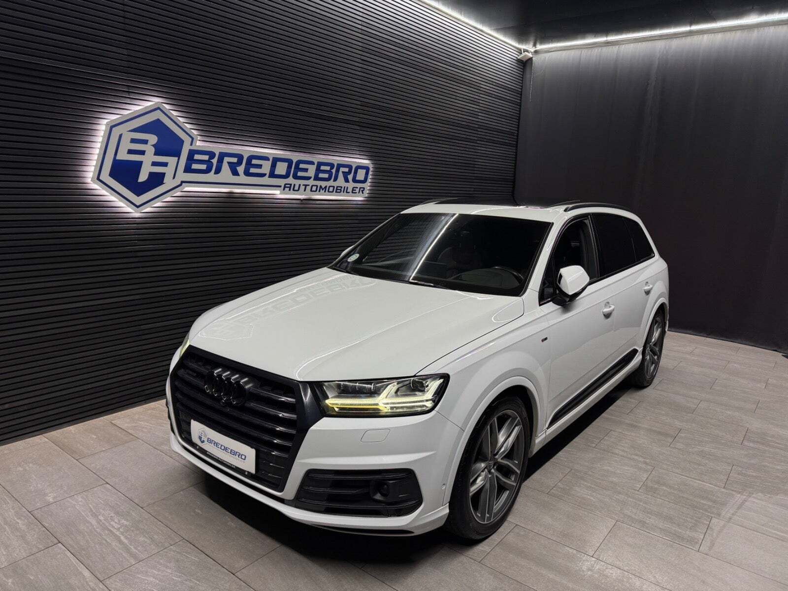 Audi Q7 3,0 TDi 272 S-line quattro Tiptr. 7prs