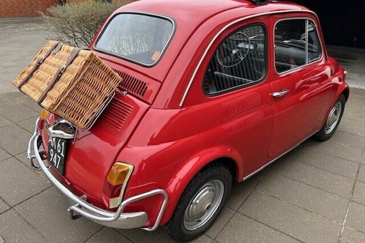 Rød Fiat 500 fra 1969