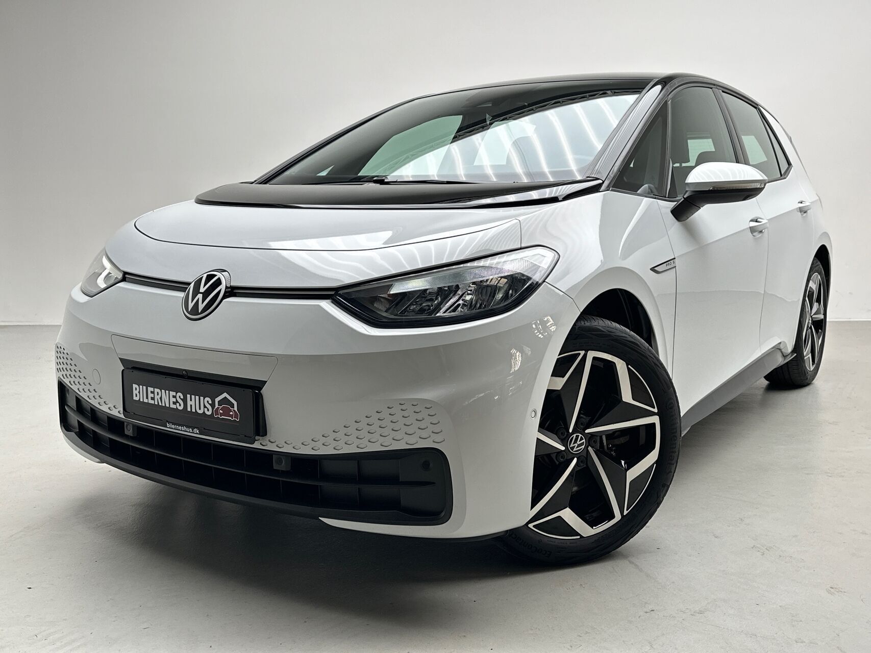 Hvid VW ID.3 fra 2023