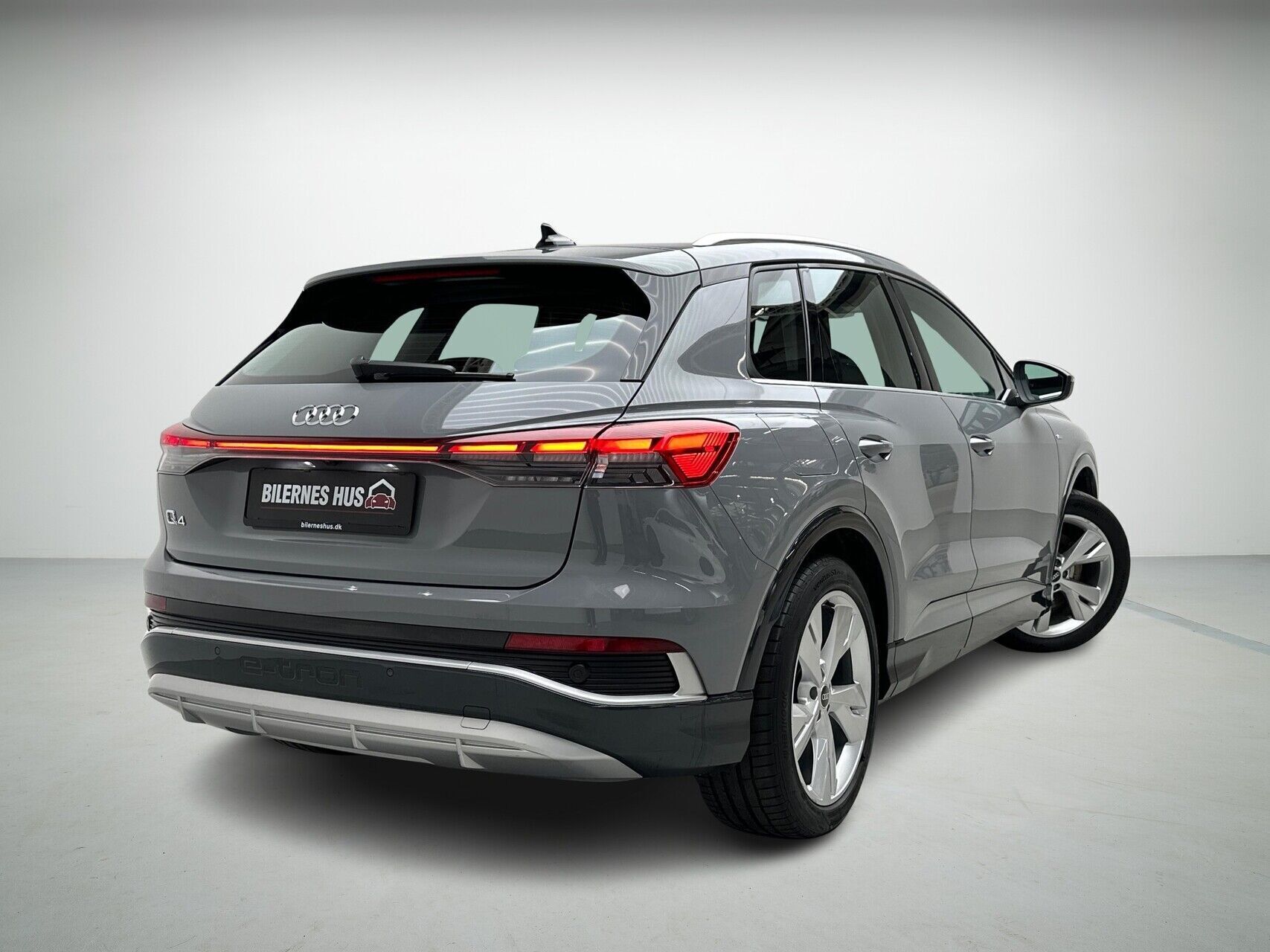 Audi Q4 45 E-tron S Line 286HK 5d Aut.