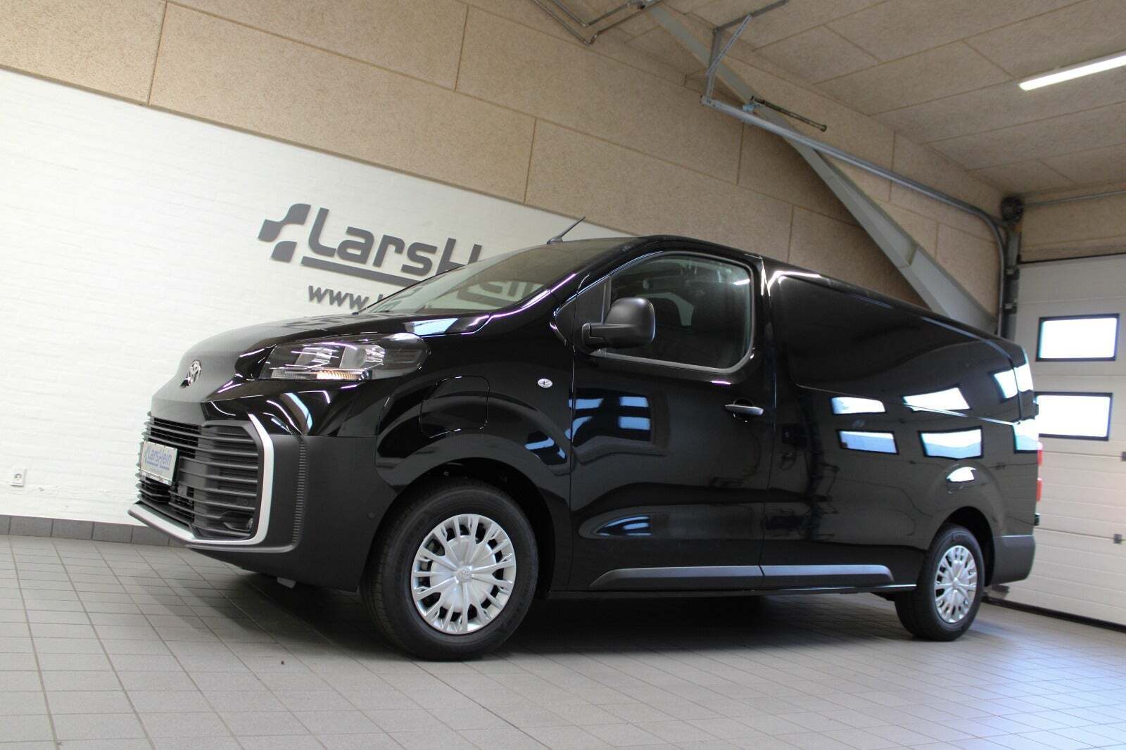 Toyota ProAce 75 Long Comfort Master