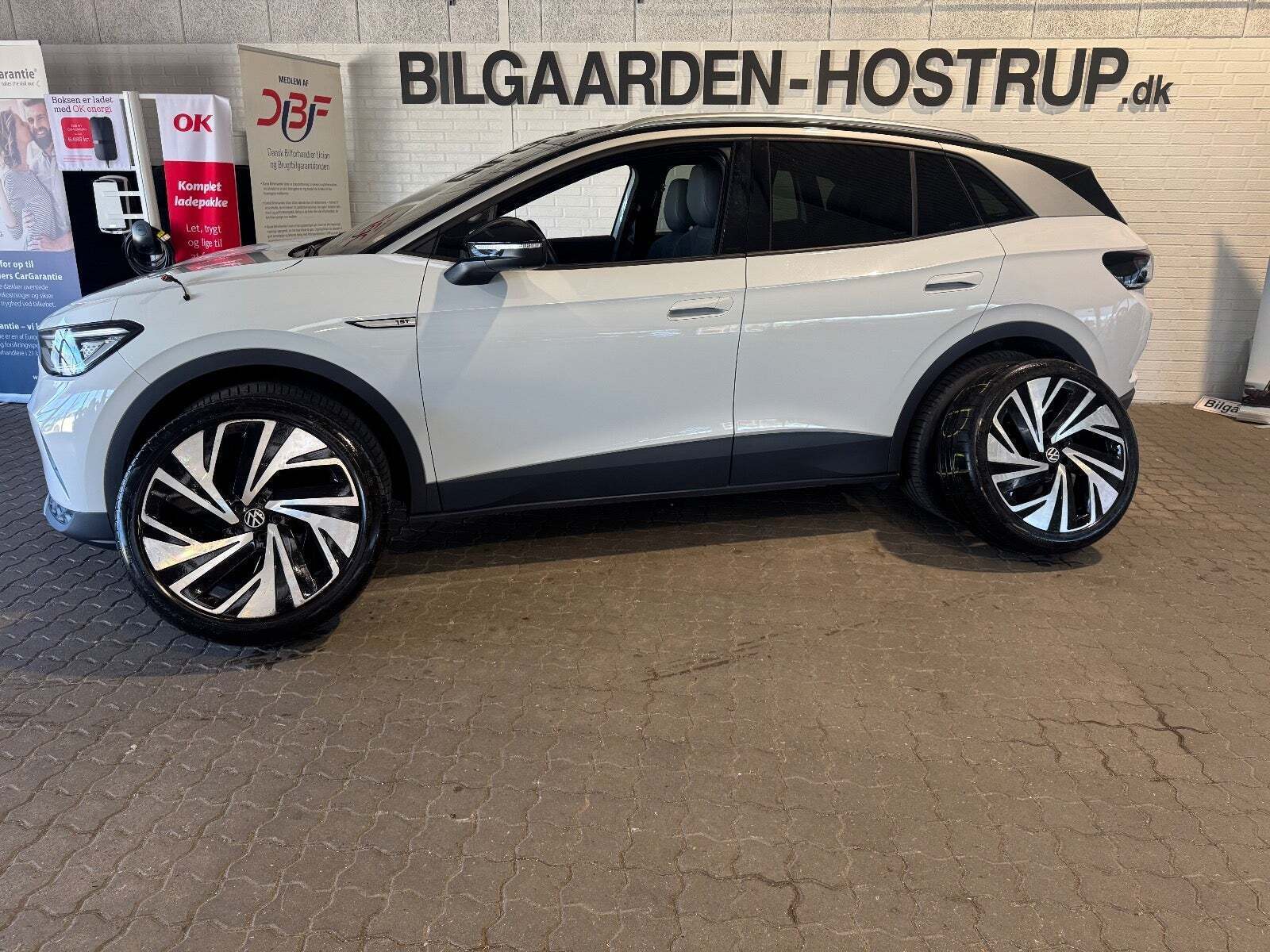 Hvid VW ID.4 fra 2021