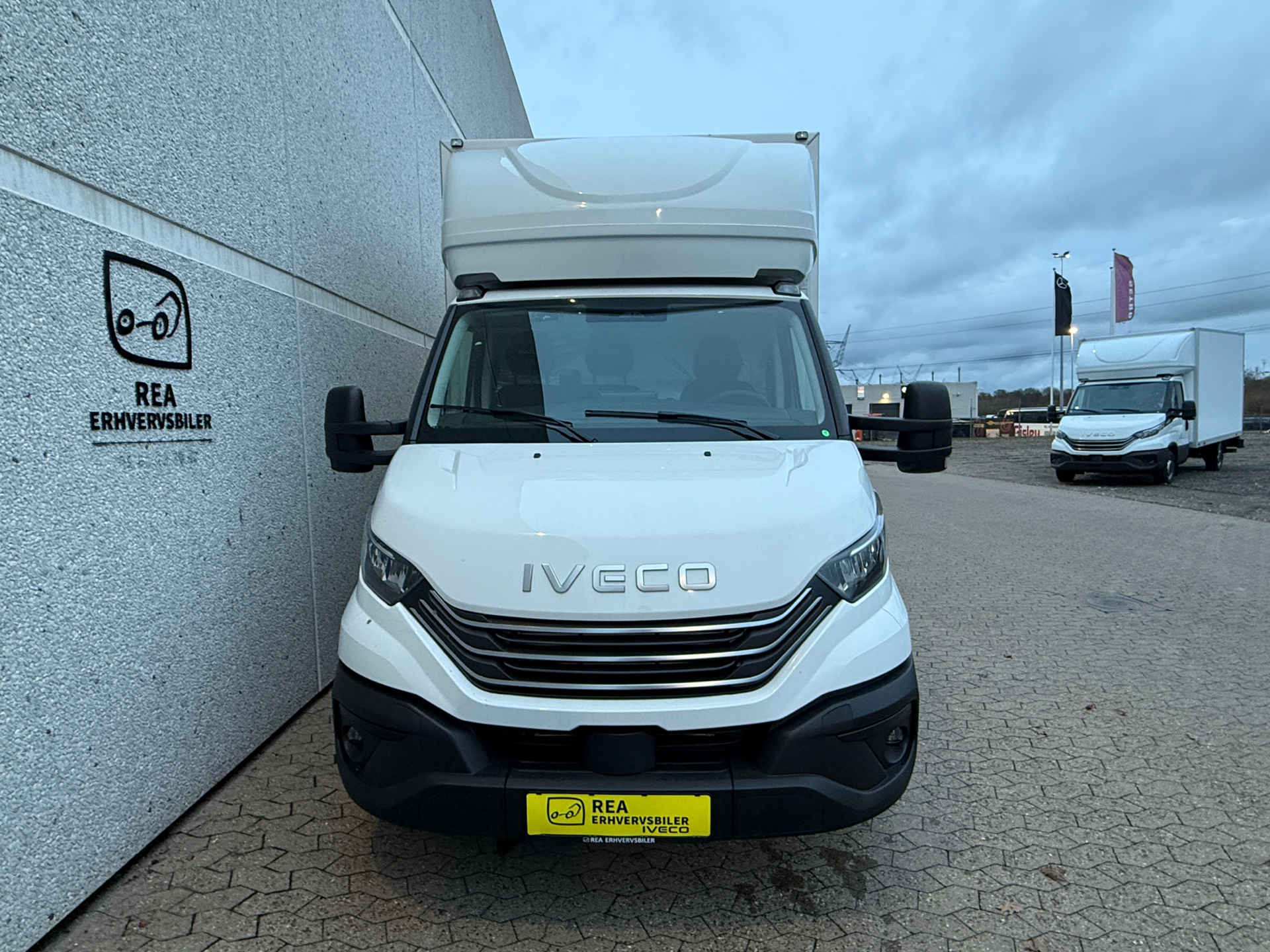 Iveco Daily 3,0 35S18 4100mm D 180HK Ladv./Chas. 8g Aut.