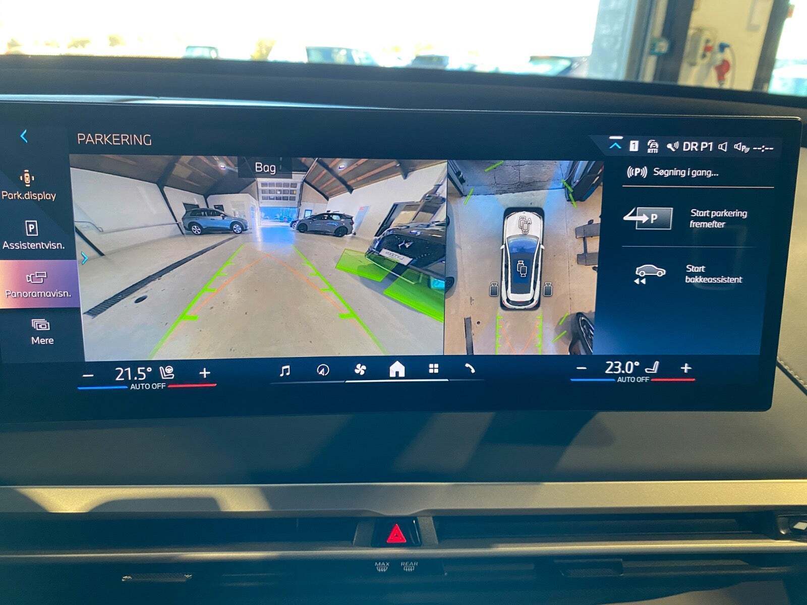 Hvid BMW iX fra 2023