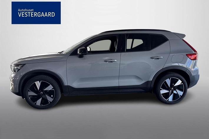 Grå Volvo EX40 fra 2025