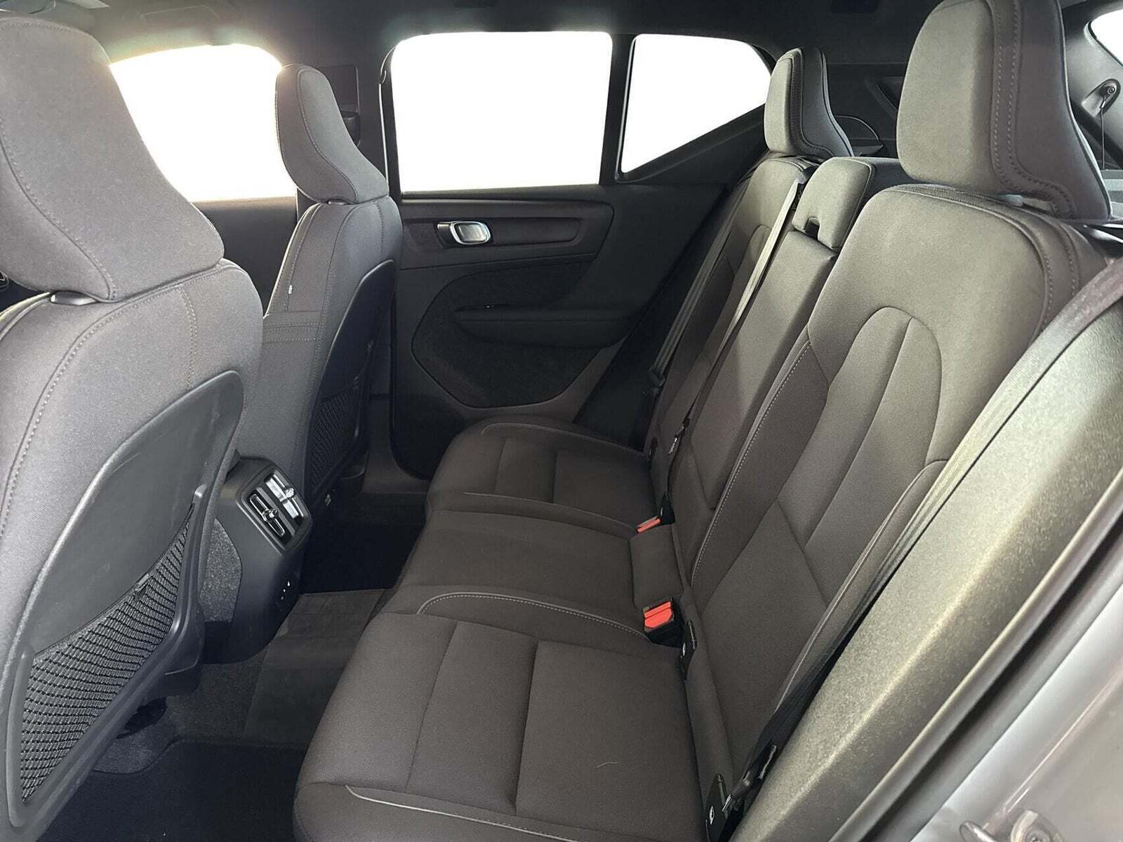 Volvo EX40 Extended Range Core