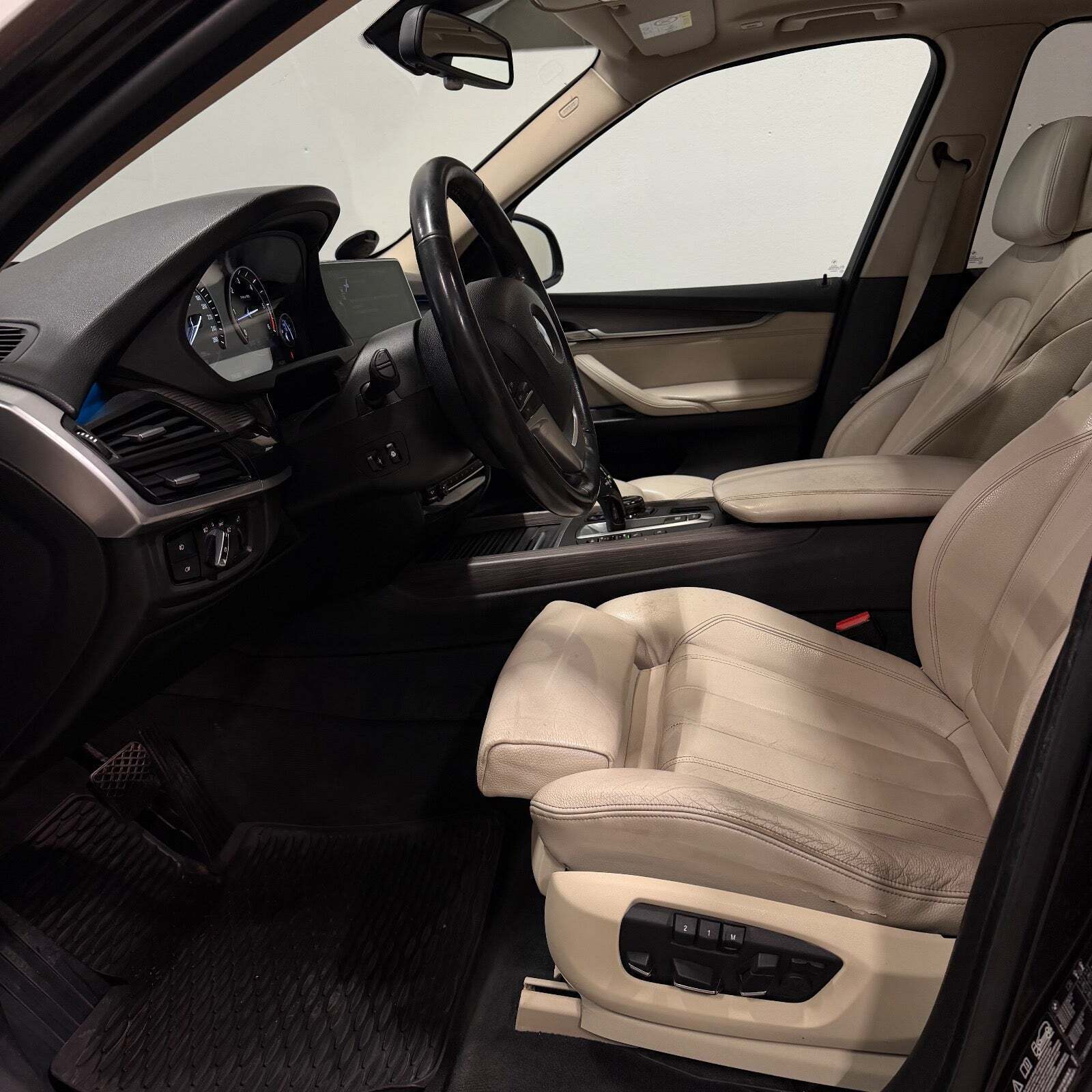 Brun BMW X5 fra 2013