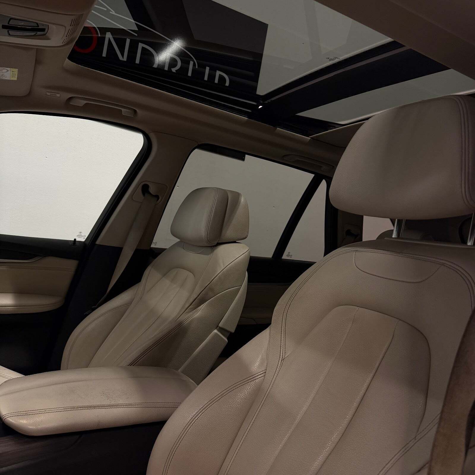 Brun BMW X5 fra 2013