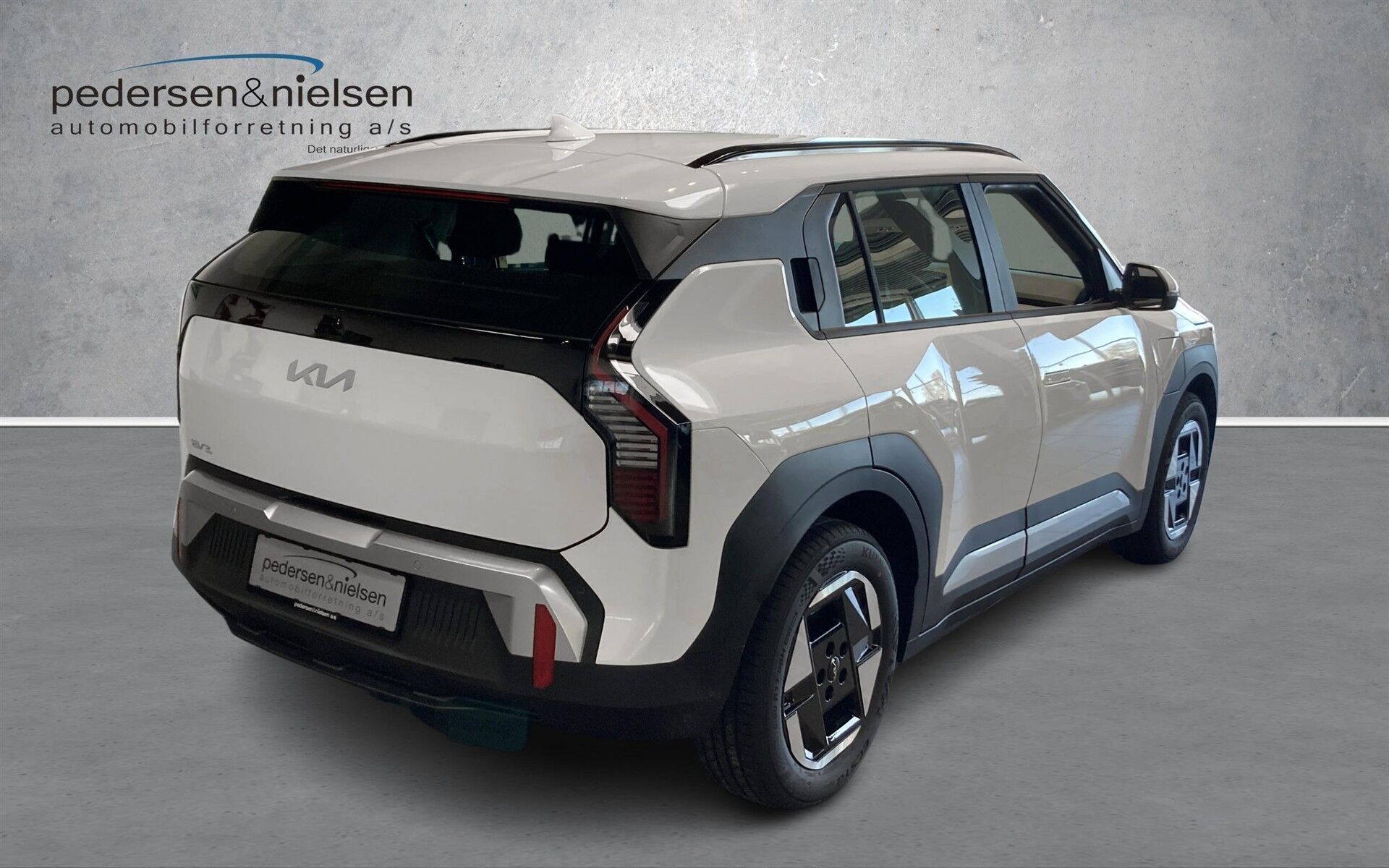 Kia EV3 EL Standard Range Access 204HK 5d Aut.