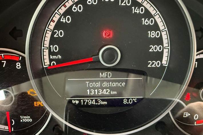 Hvid VW UP! fra 2018