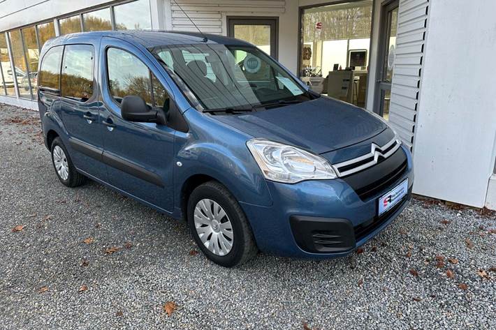 Blå Citroën Berlingo fra 2018