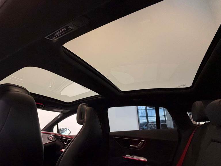 Mercedes EQE300 AMG Line