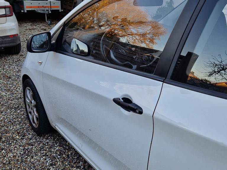 Kia Picanto 1,0 3-dørs Man. 5