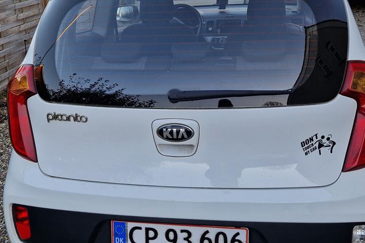 Hvid Kia Picanto fra 2014