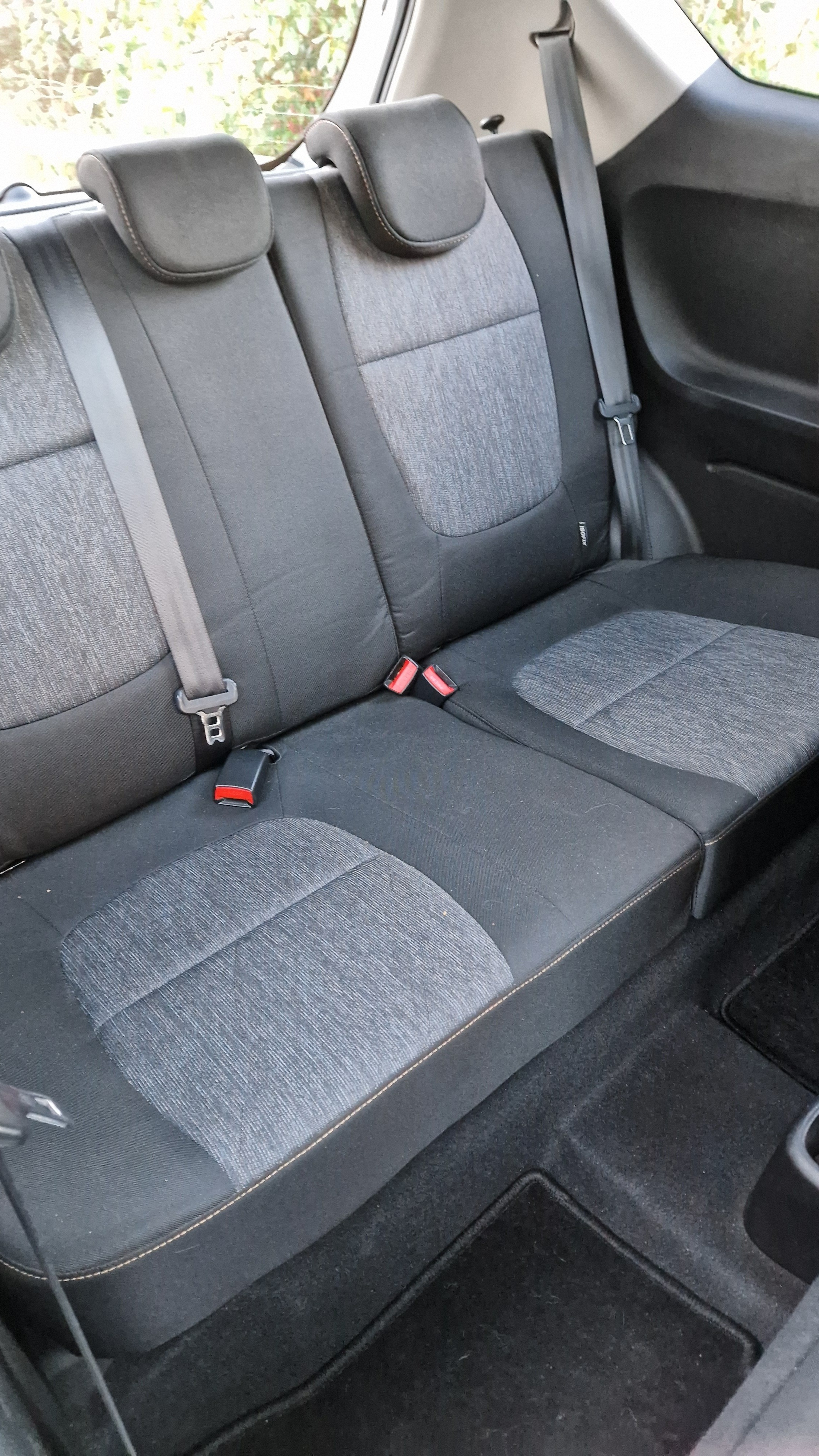 Hvid Kia Picanto fra 2014