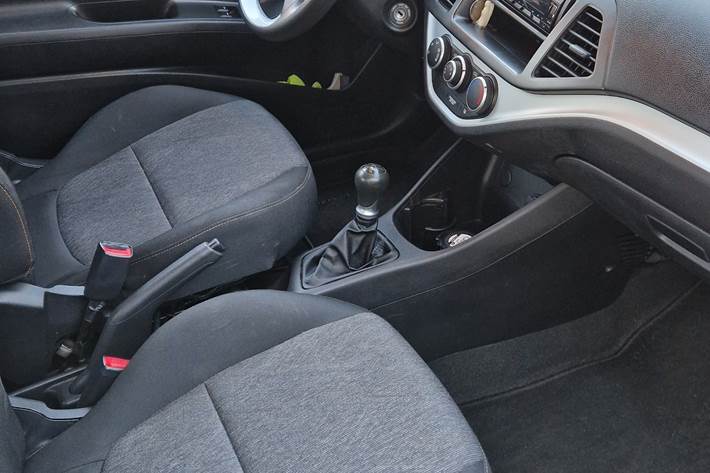 Hvid Kia Picanto fra 2014