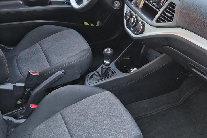 Hvid Kia Picanto fra 2014