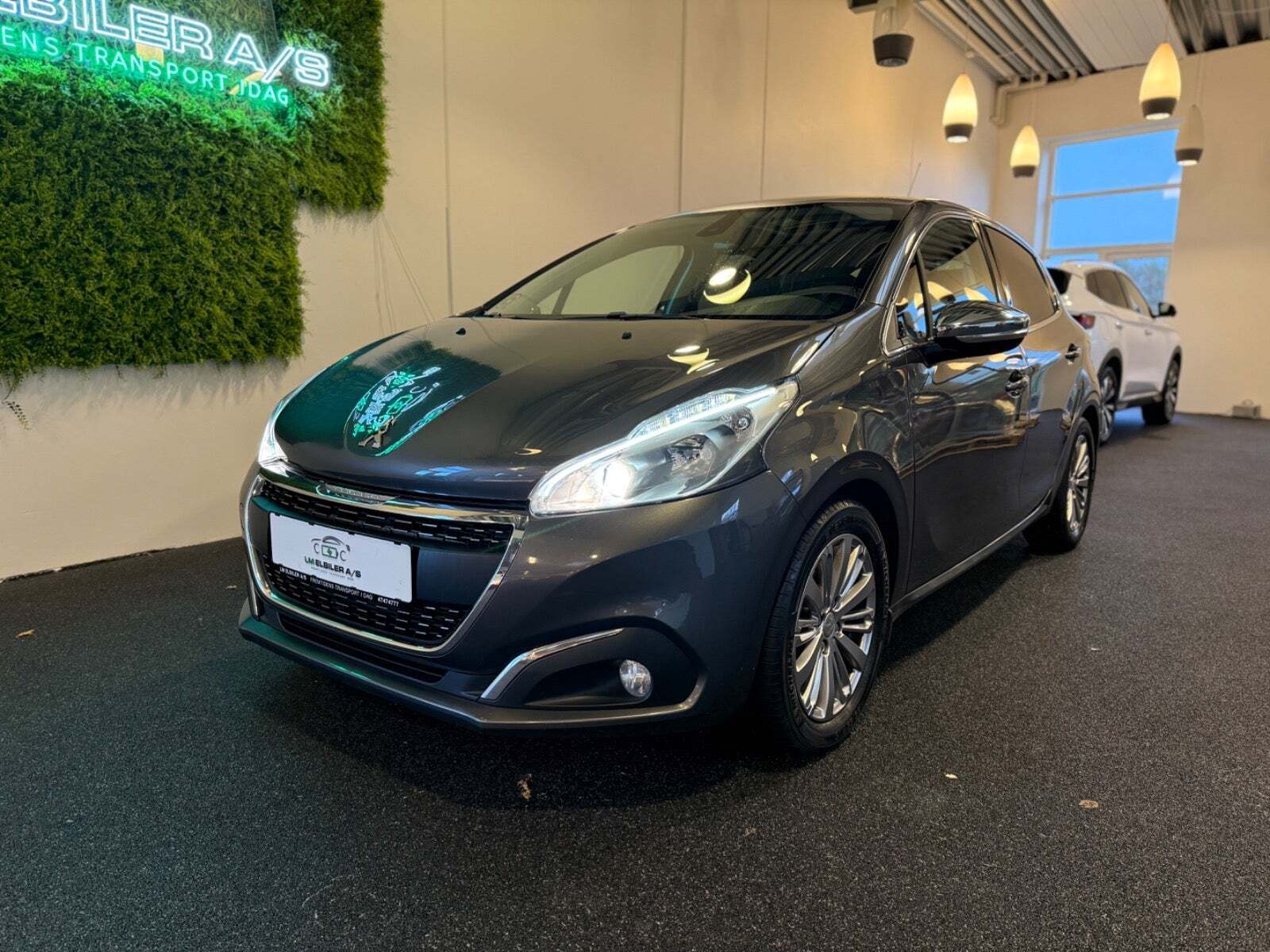 Peugeot 208 1,6 BlueHDi 100 Allure Sky