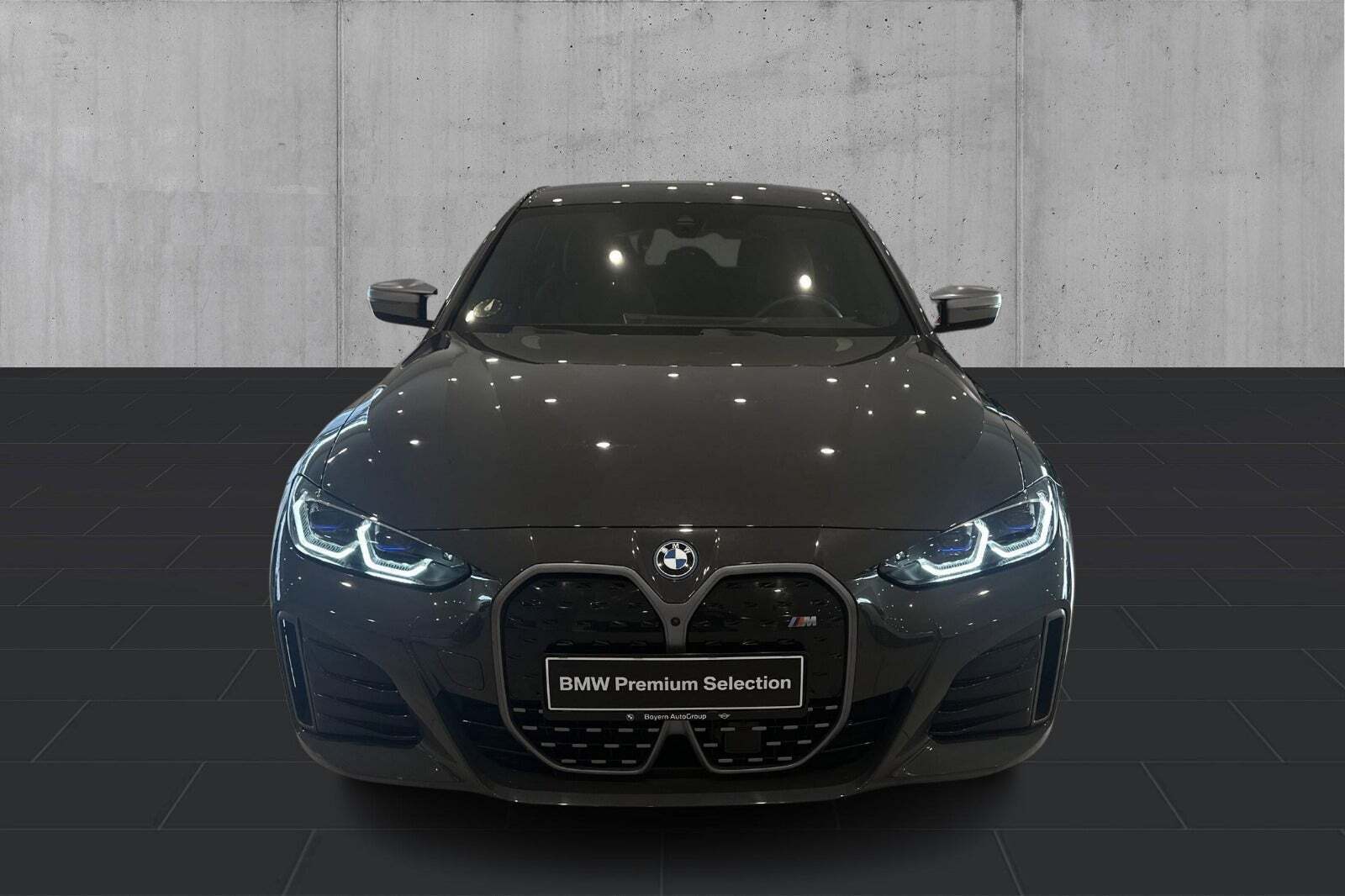 Grå BMW i4 fra 2022