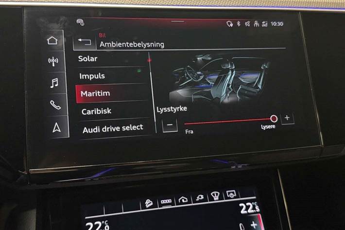 Sort Audi e-tron fra 2022