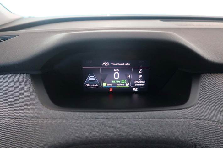 Grå Skoda Enyaq fra 2023