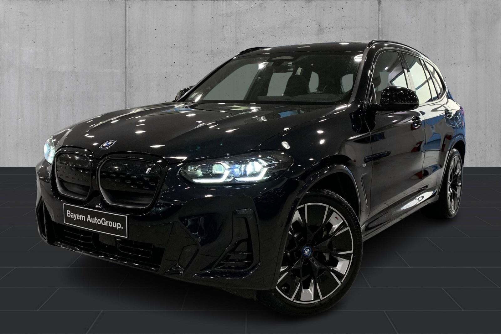 BMW iX3 Charged Plus M-Sport