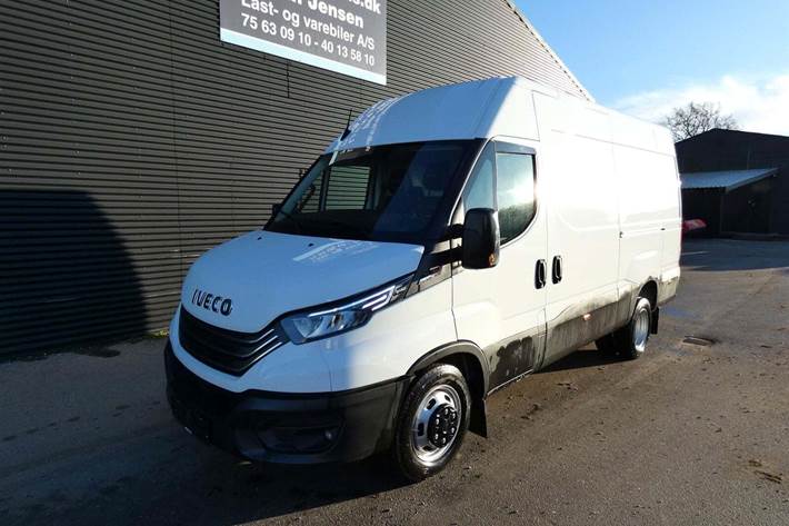 Hvid Iveco Daily fra 2024
